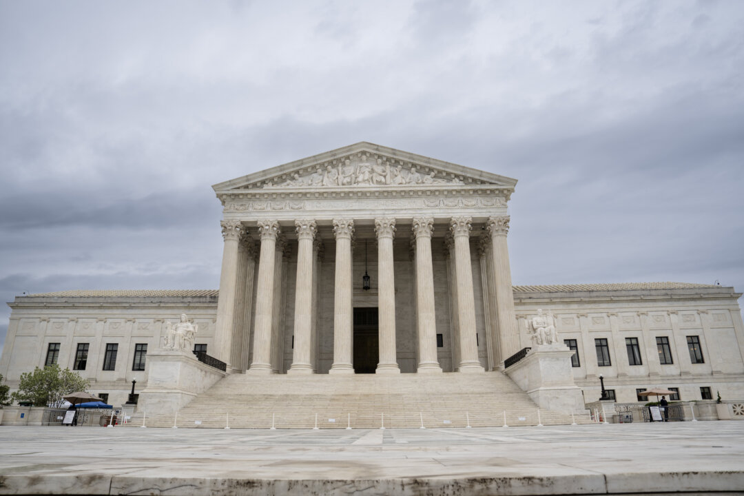 Supreme Court Declines to Block State From Investigating Doctors Who Question COVID Policies