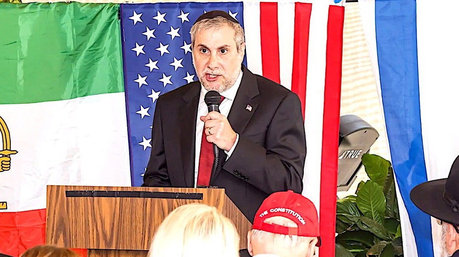 GOP challenger Joe Kaufman to run in Florida’s 25th district; will face either Moskowitz or Wasserman Schultz