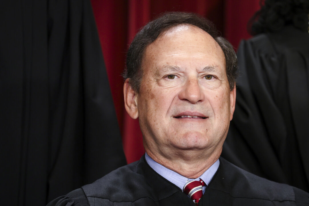Alito Defends Dobbs Majority, Says Threats to Justices Are ‘Quite Disturbing’