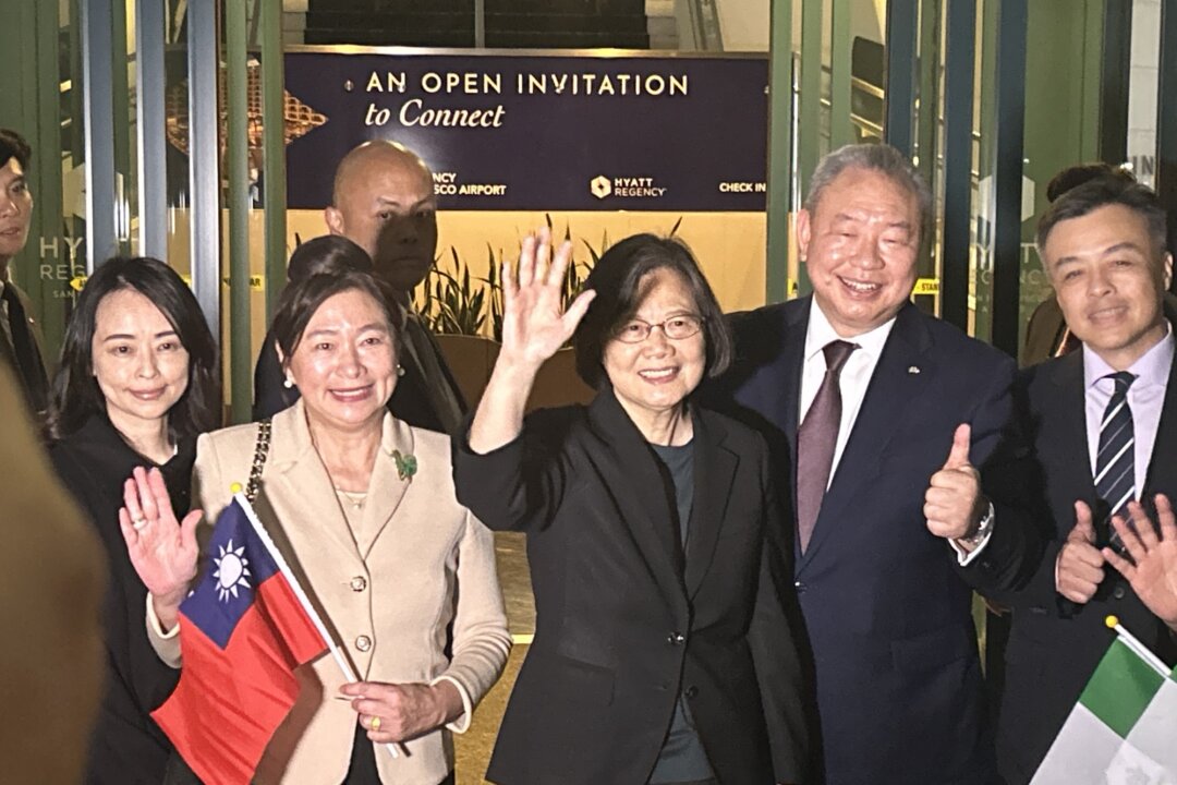 Taiwanese Americans Welcome Former President Tsai Ing-Wen to Northern California